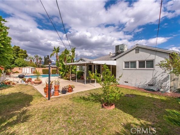 11007 MONTGOMERY Avenue, Granada Hills (los Angeles) CA 91344
