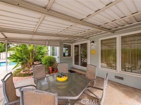 11007 MONTGOMERY Avenue, Granada Hills (los Angeles) CA 91344