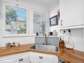 11519 Albers Street, North Hollywood (los Angeles) CA 91601