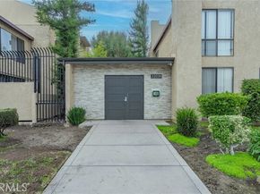 22038 Vanowen Street 113, Woodland Hills (los Angeles) CA 91303