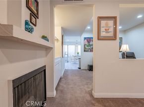 22038 Vanowen Street 113, Woodland Hills (los Angeles) CA 91303