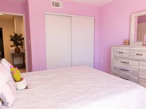 21241 Lassen Street 1, Chatsworth (los Angeles) CA 91311