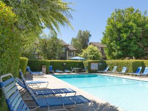 21241 Lassen Street 1, Chatsworth (los Angeles) CA 91311