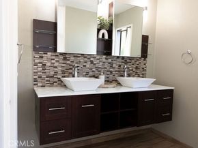 21241 Lassen Street 1, Chatsworth (los Angeles) CA 91311