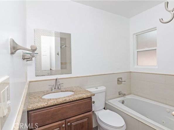 8546 Woodley Ave, North Hills (los Angeles) CA 91343