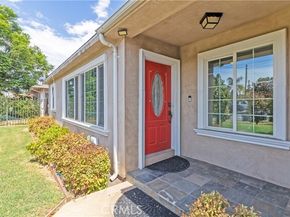 8546 Woodley Ave, North Hills (los Angeles) CA 91343