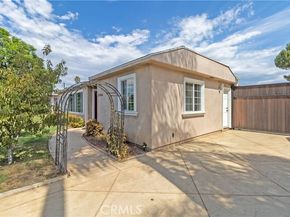 8546 Woodley Ave, North Hills (los Angeles) CA 91343