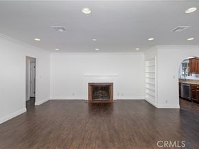 8546 Woodley Ave, North Hills (los Angeles) CA 91343