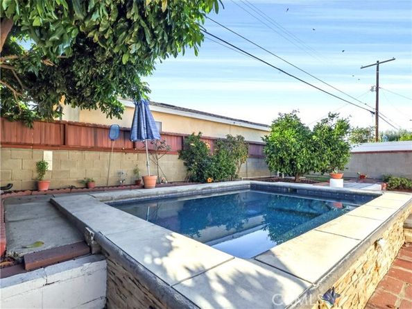 8651 Ranchito Avenue, Panorama City (los Angeles) CA 91402