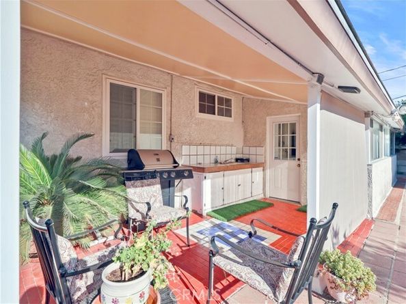 8651 Ranchito Avenue, Panorama City (los Angeles) CA 91402