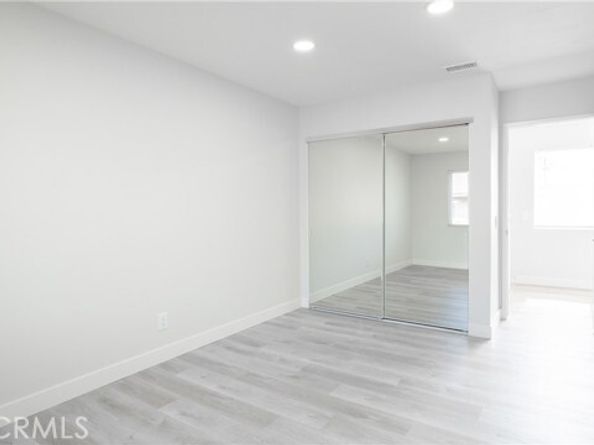 12302 Runnymede Street 4, North Hollywood (los Angeles) CA 91605