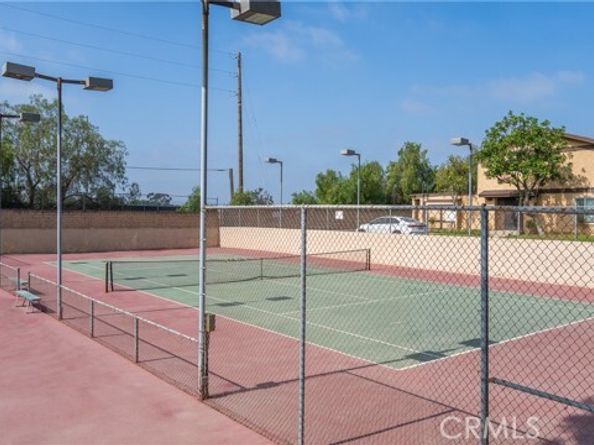12302 Runnymede Street 4, North Hollywood (los Angeles) CA 91605