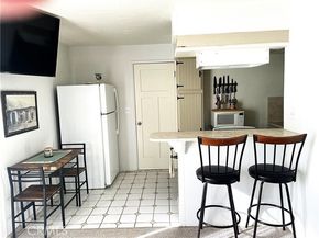 22050 Tulsa, Chatsworth (los Angeles) CA 91311