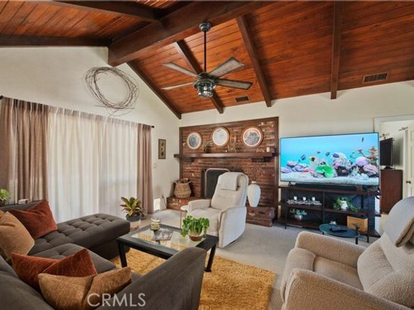 22050 Tulsa, Chatsworth (los Angeles) CA 91311