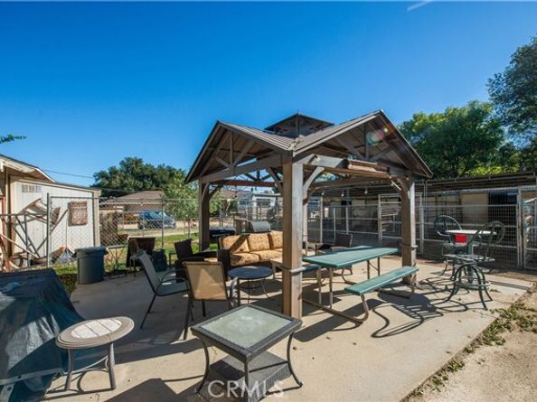 22050 Tulsa, Chatsworth (los Angeles) CA 91311