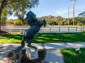 22050 Tulsa, Chatsworth (los Angeles) CA 91311