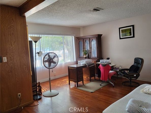 14125 Burton Street, Panorama City (los Angeles) CA 91402