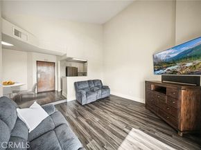 19009 Sherman Way 81, Reseda (los Angeles) CA 91335