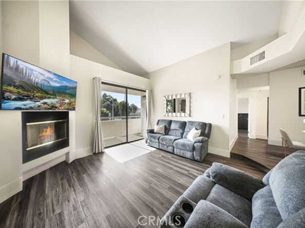 19009 Sherman Way 81, Reseda (los Angeles) CA 91335