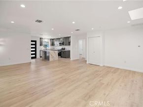 7842 Lasaine Avenue, Northridge (los Angeles) CA 91325