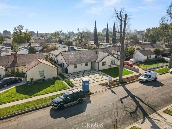7842 Lasaine Avenue, Northridge (los Angeles) CA 91325