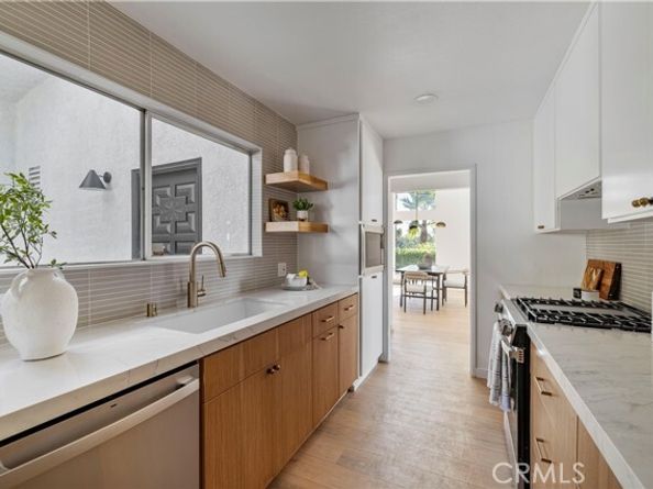 12648 Darla Avenue, Granada Hills (los Angeles) CA 91344