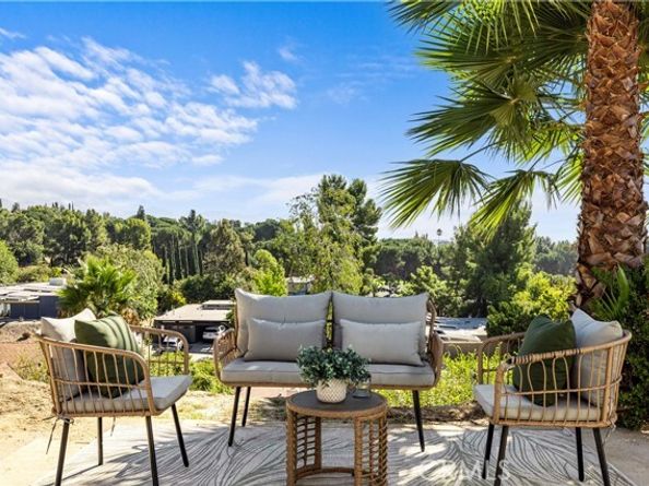 12648 Darla Avenue, Granada Hills (los Angeles) CA 91344