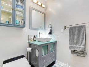 8850 Winnetka Avenue, Northridge (los Angeles) CA 91324