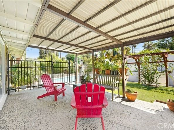 8850 Winnetka Avenue, Northridge (los Angeles) CA 91324