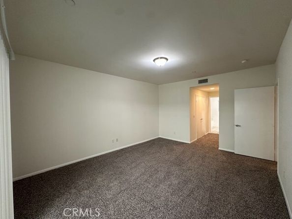 7551 Jordan Avenue 109, Canoga Park (los Angeles) CA 91303