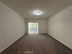 7551 Jordan Avenue 109, Canoga Park (los Angeles) CA 91303