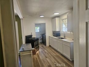 13448 Stagg Street, Panorama City (los Angeles) CA 91402