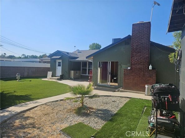 13448 Stagg Street, Panorama City (los Angeles) CA 91402