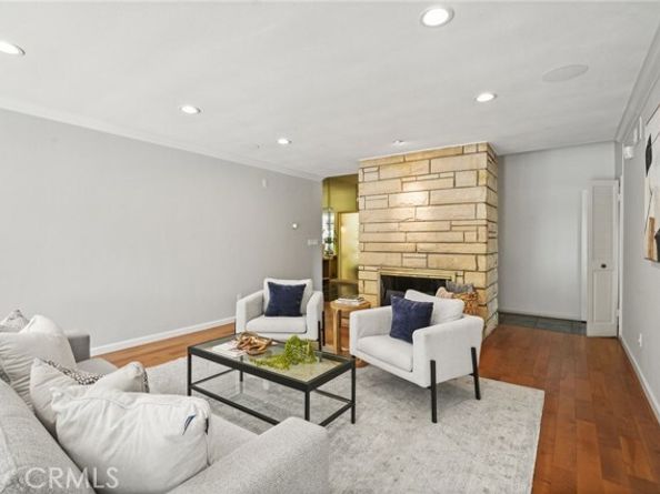 12525 Daryl Avenue, Granada Hills (los Angeles) CA 91344