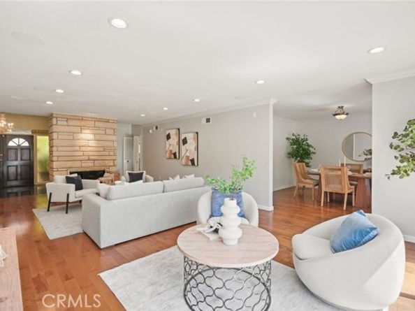 12525 Daryl Avenue, Granada Hills (los Angeles) CA 91344