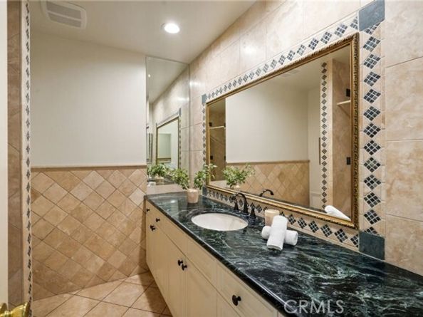 12525 Daryl Avenue, Granada Hills (los Angeles) CA 91344