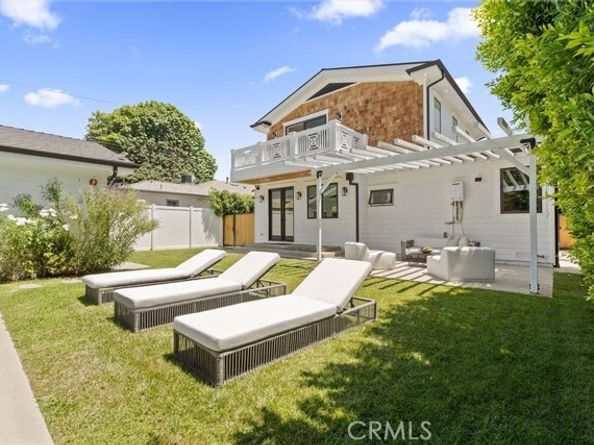 5651 Ranchito Avenue, Los Angeles CA 91401