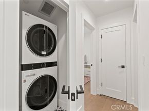 5651 Ranchito Avenue, Los Angeles CA 91401