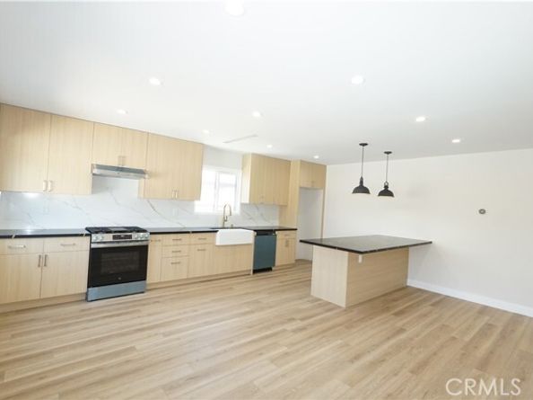 10345 Blucher Avenue, Granada Hills (los Angeles) CA 91344