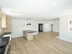 10345 Blucher Avenue, Granada Hills (los Angeles) CA 91344