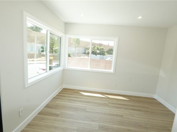 10345 Blucher Avenue, Granada Hills (los Angeles) CA 91344