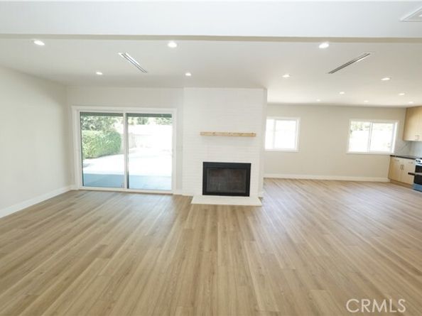 10345 Blucher Avenue, Granada Hills (los Angeles) CA 91344