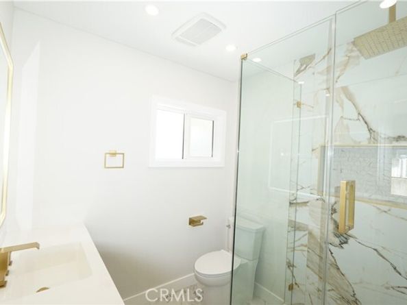 10345 Blucher Avenue, Granada Hills (los Angeles) CA 91344