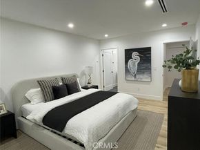 20406 Londelius Street, Winnetka (los Angeles) CA 91306