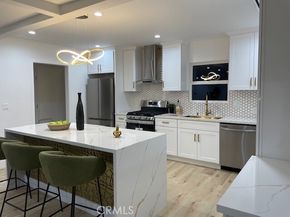 20406 Londelius Street, Winnetka (los Angeles) CA 91306