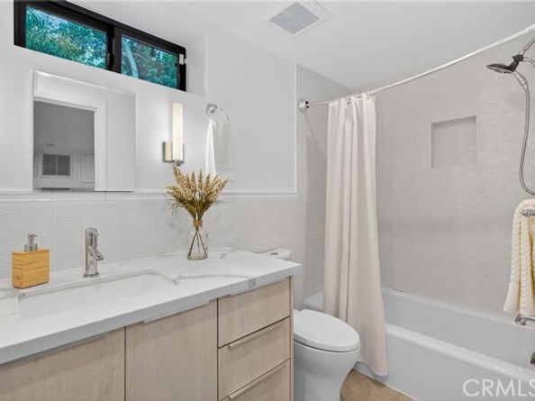 7576 McGroarty Terrace, Los Angeles CA 91042