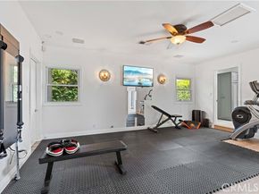 13405 Tiara Street, Los Angeles CA 91401