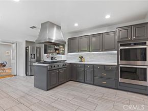13405 Tiara Street, Los Angeles CA 91401