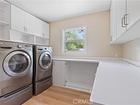 13405 Tiara Street, Los Angeles CA 91401