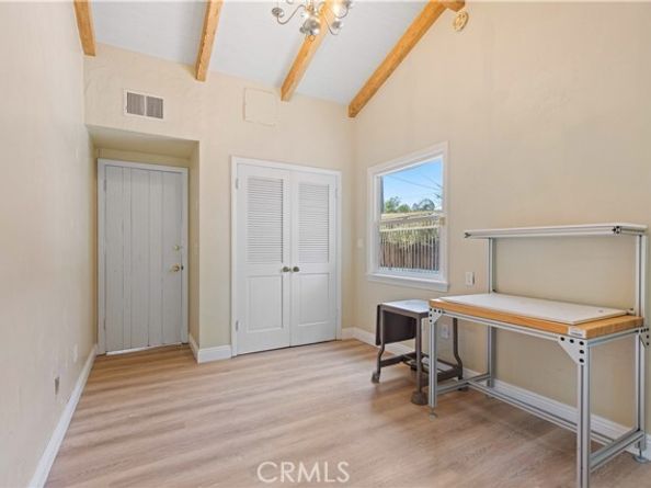 13405 Tiara Street, Los Angeles CA 91401